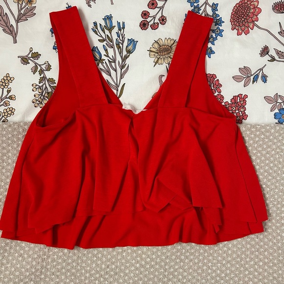 Zara flowy V-neck tank top - size M - Picture 2 of 3